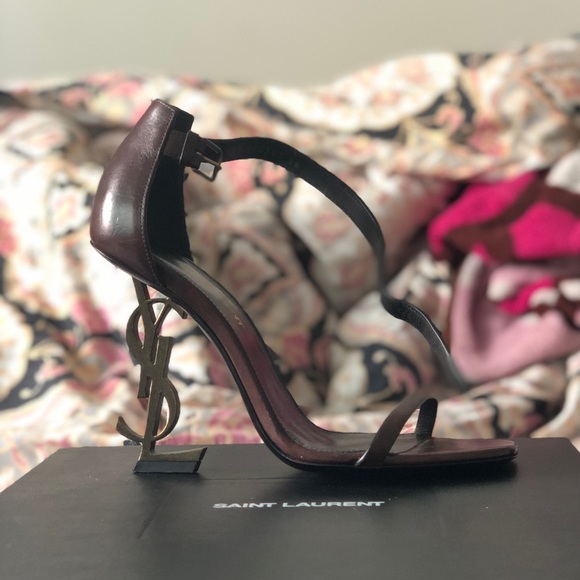 Both shoes for sale as a bundle. Size 36 both - Picture 2 of 8